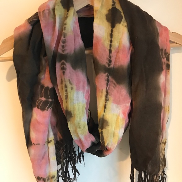 🛑SOLD! Boho Scarf 🛑 - Picture 4 of 4